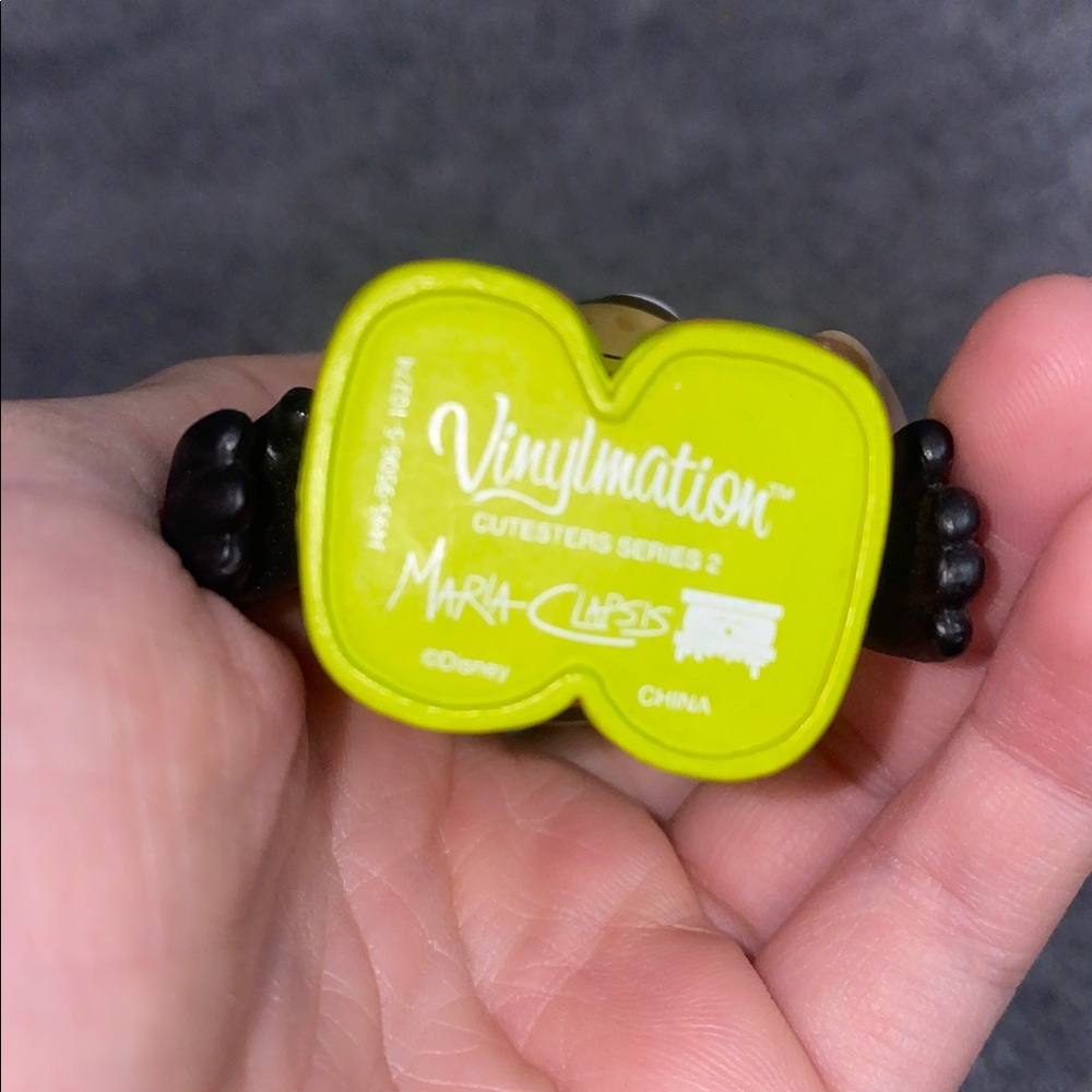 🐛Retired Disney Vinylmation S’mores from the "Cutesters 2 " series! - Picture 3 of 3